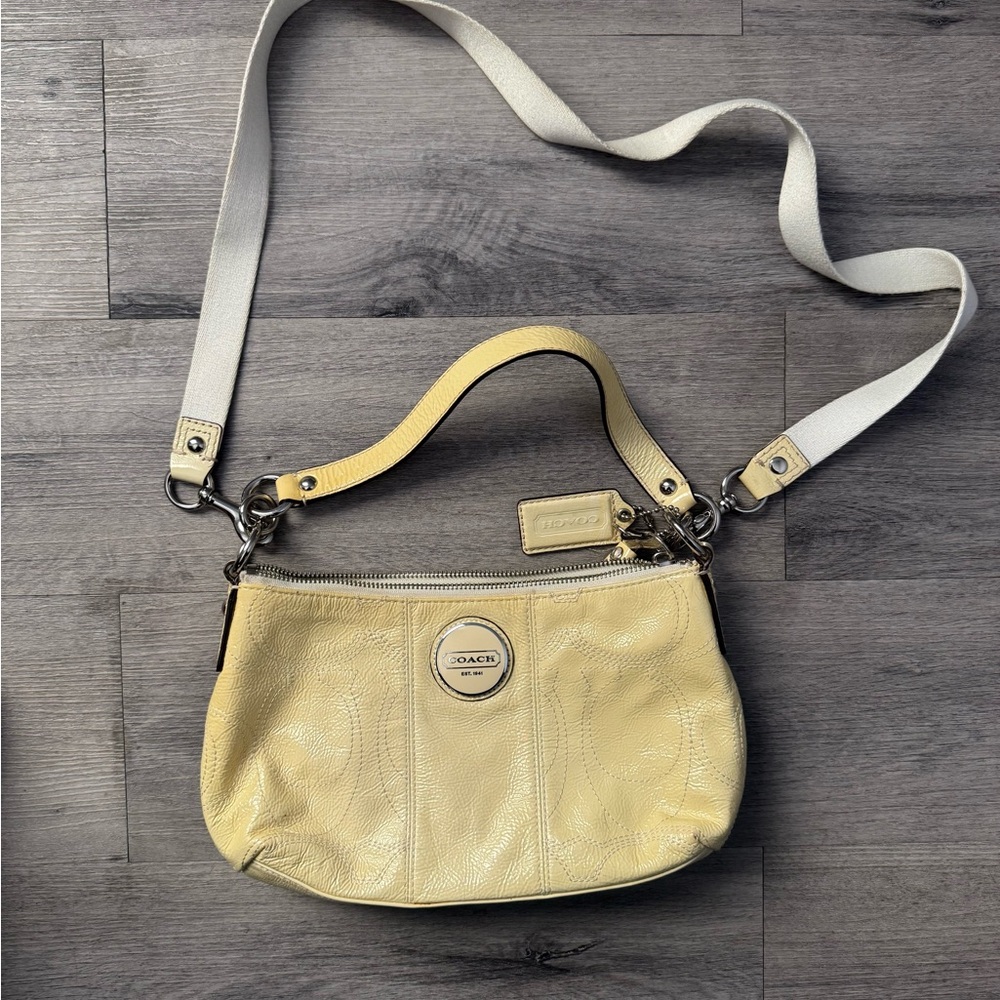 Vintage Coach Shoulder/Cross body Bag